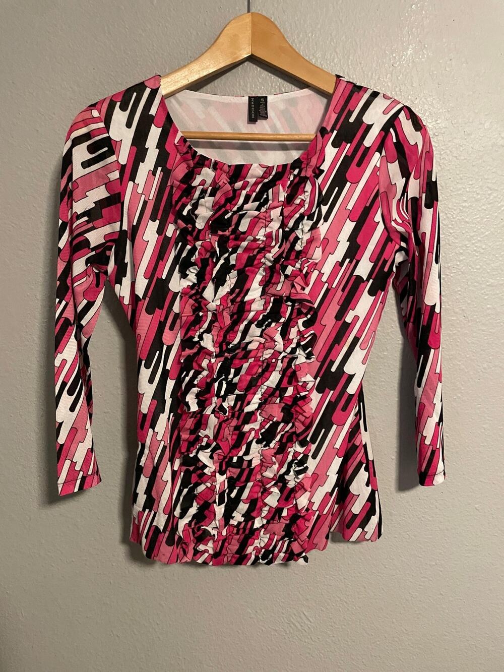 Womens Top Size Small Pink Black Abstract Mesh Ruffle Front 3/4 Sleeve Artsy Y2K